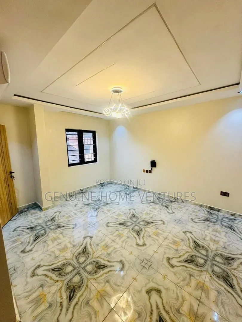Studio Apartment in Kilo for sale in Kilo