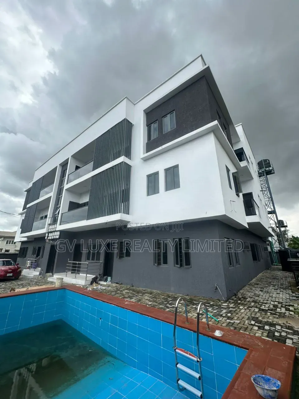 2bdrm Apartment in Lekki Scheme 2 for rent in Off Lekki-Epe Expressway