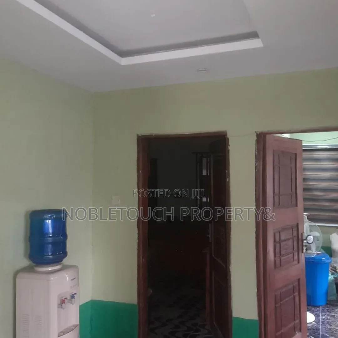 4bdrm Bungalow in Ajah Lagos, Abraham Adesanya Estate for sale in Abraham Adesanya Estate