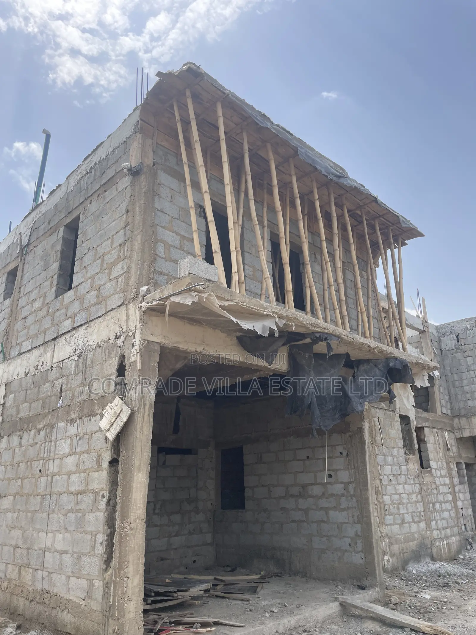 4bdrm Duplex in Apo Resettlement for sale in Apo Resettlement