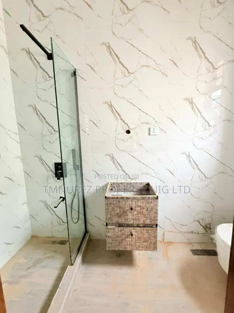 4bdrm Duplex in Ikeja GRA for sale in Ikeja GRA