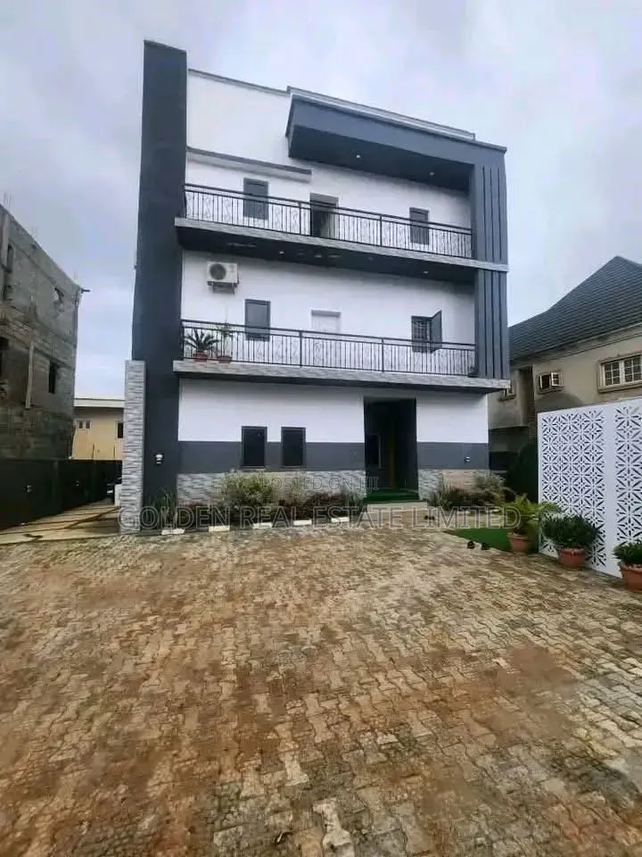 6bdrm Duplex in Dawaki for sale in Dawaki