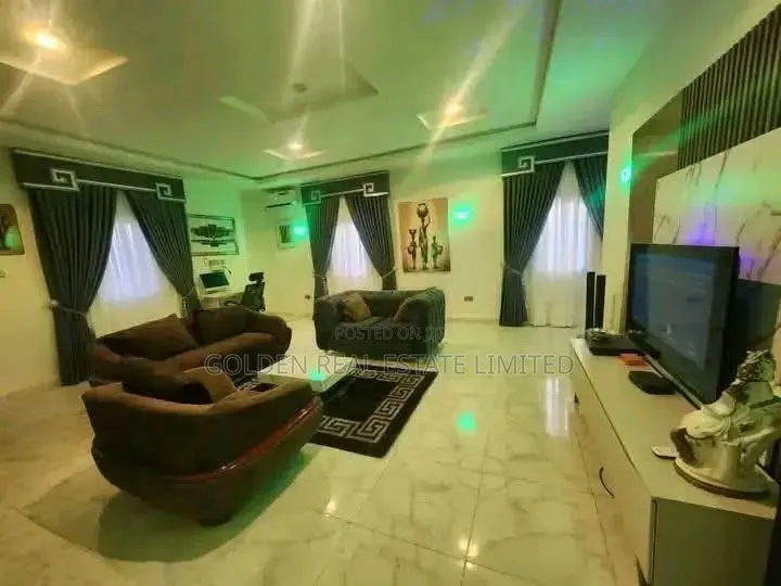 6bdrm Duplex in Dawaki for sale in Dawaki