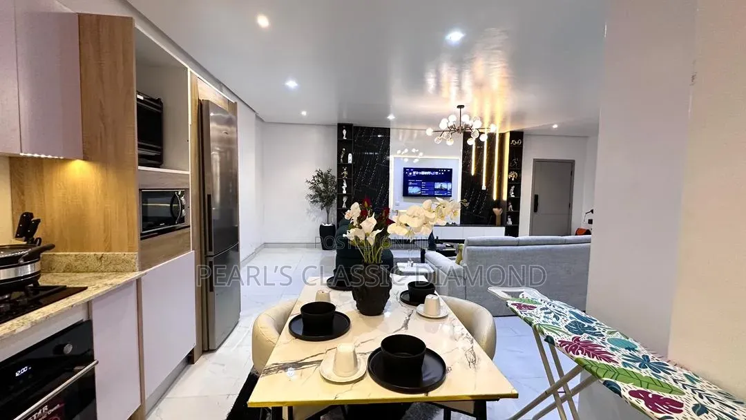 Furnished 2bdrm Maisonette in Lekki Phase 1 for rent in Lekki Phase 1