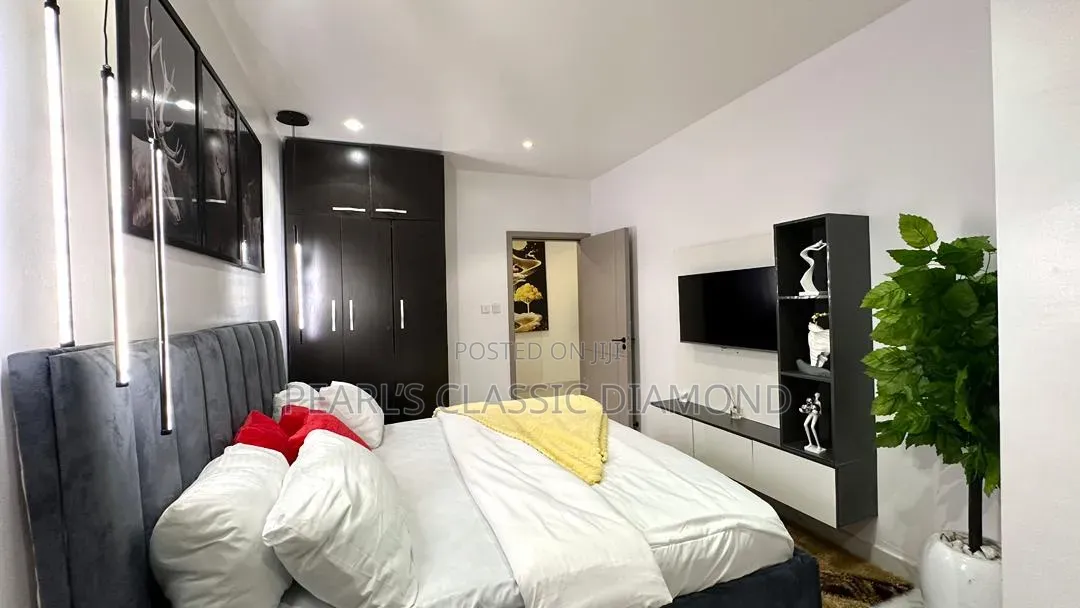 Furnished 2bdrm Maisonette in Lekki Phase 1 for rent in Lekki Phase 1
