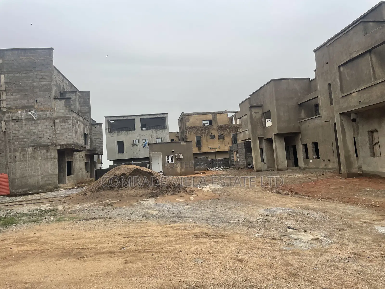 Semi Finished 4bd Terrace Off-Plan Selling in Life Camp