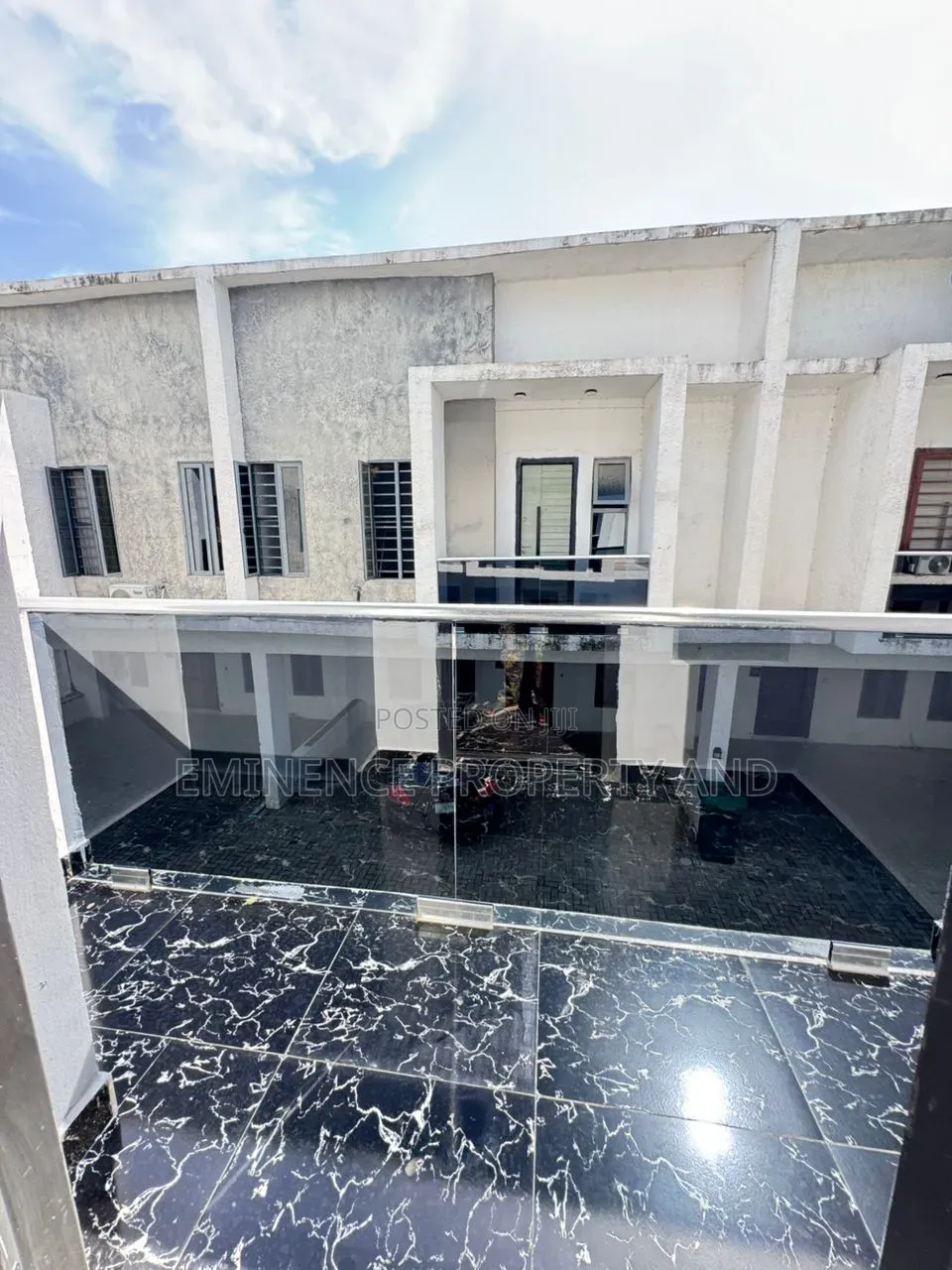4bdrm Duplex in Lekki Phase 1 for rent in Lekki Phase 1