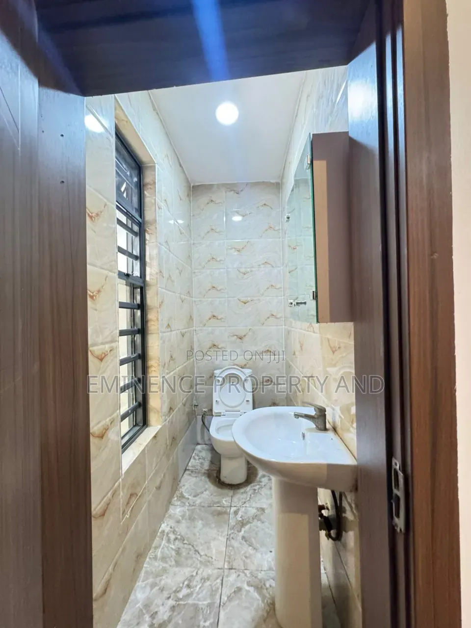 4bdrm Duplex in Lekki Phase 1 for rent in Lekki Phase 1
