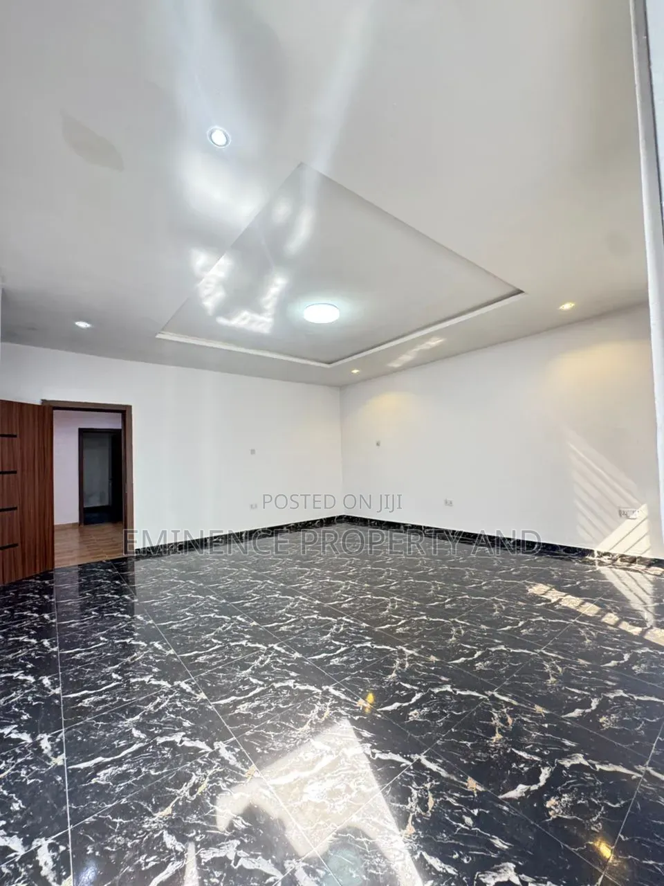 4bdrm Duplex in Lekki Phase 1 for rent in Lekki Phase 1