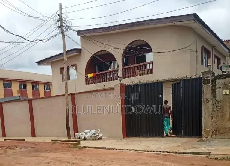 Furnished 3bdrm Block of Flats in Ijegun for sale in Ijegun