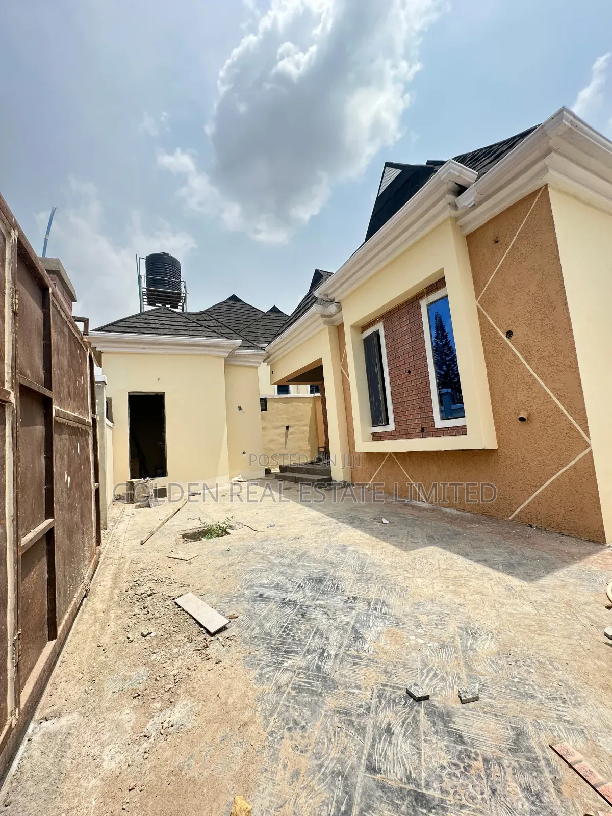 3bdrm Bungalow in Jericho for sale in Jericho