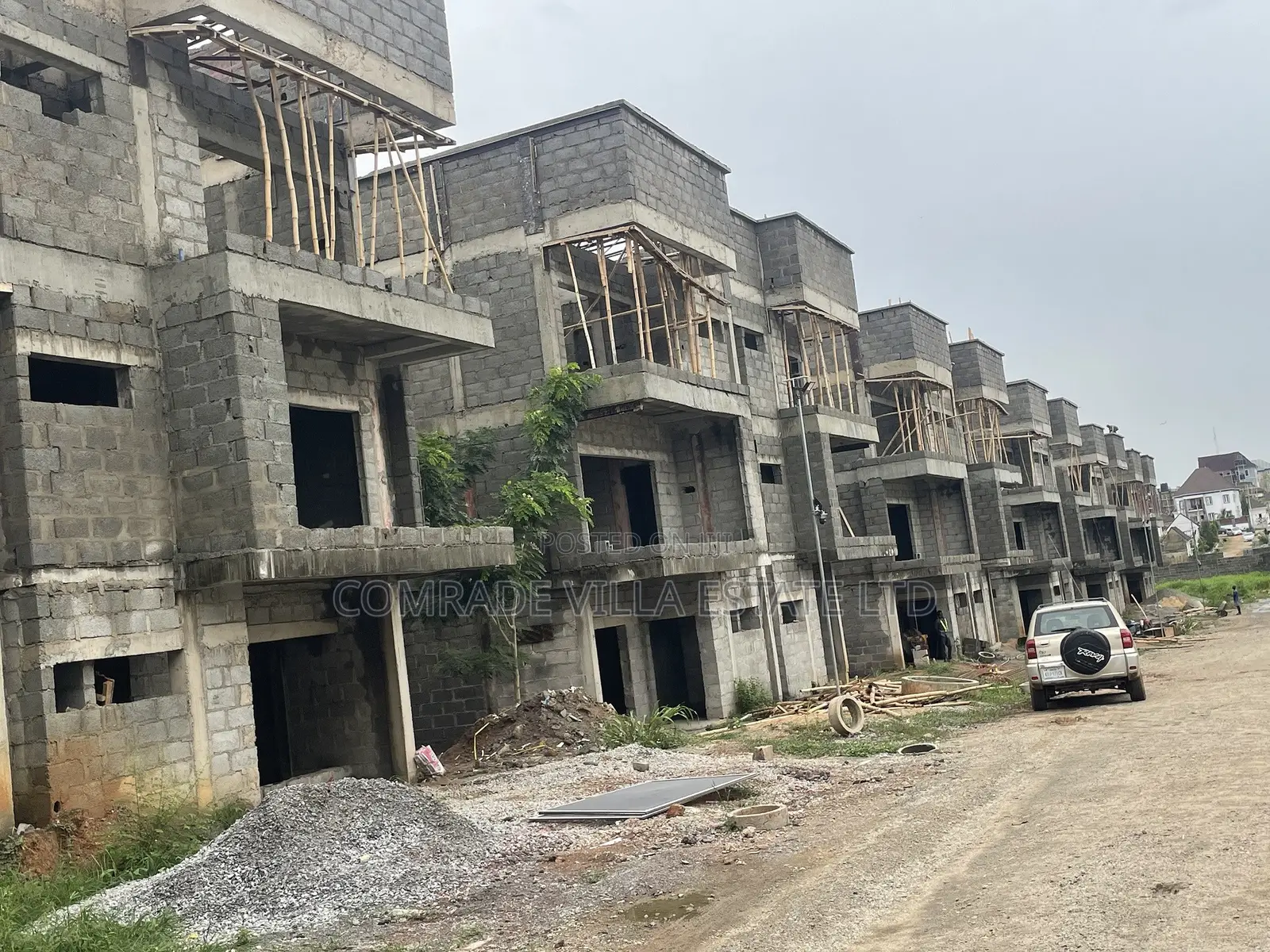 4bdrm Duplex in Life Camp for sale in Life Camp