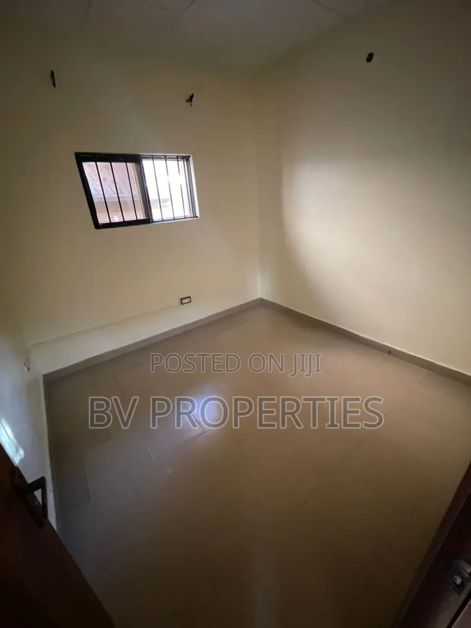 Mini Flat in Ikota for rent in Ikota