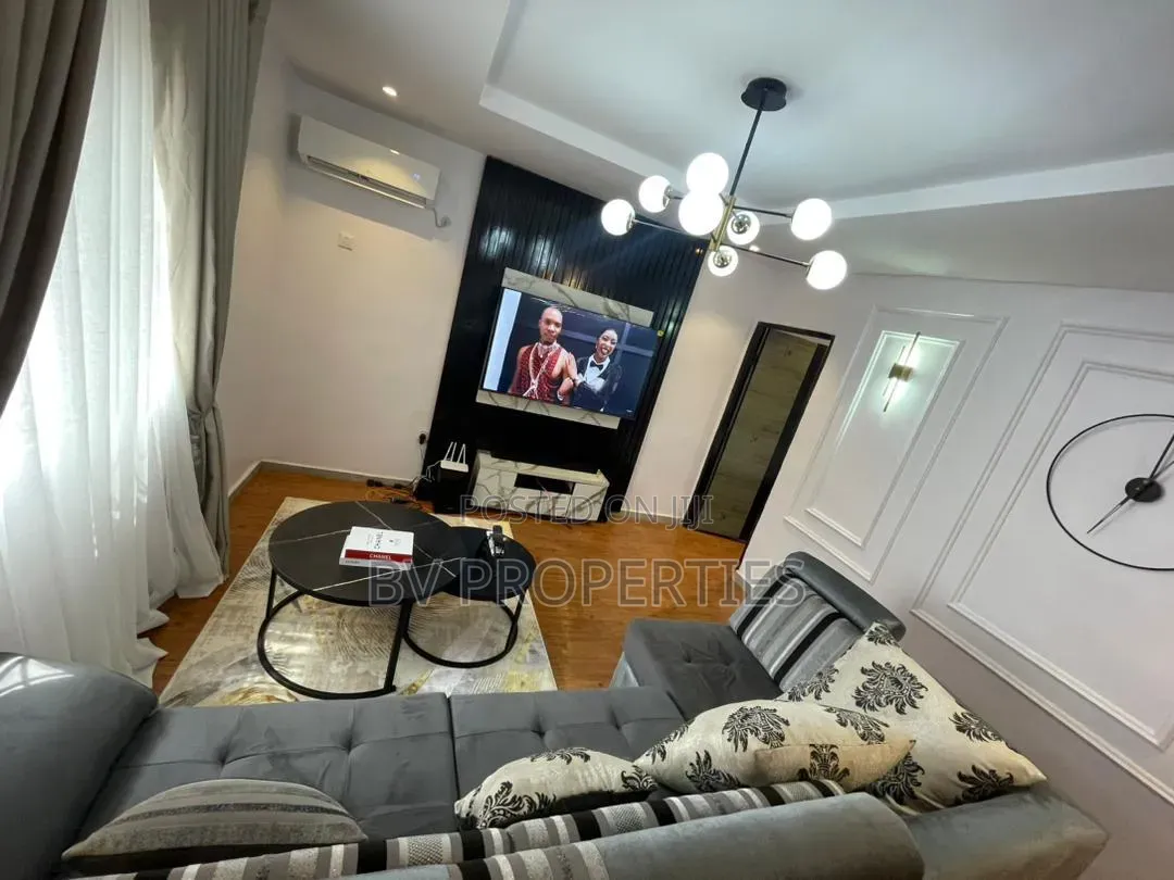 Furnished Mini Flat in Lekki Phase 1 for rent in Lekki Phase 1