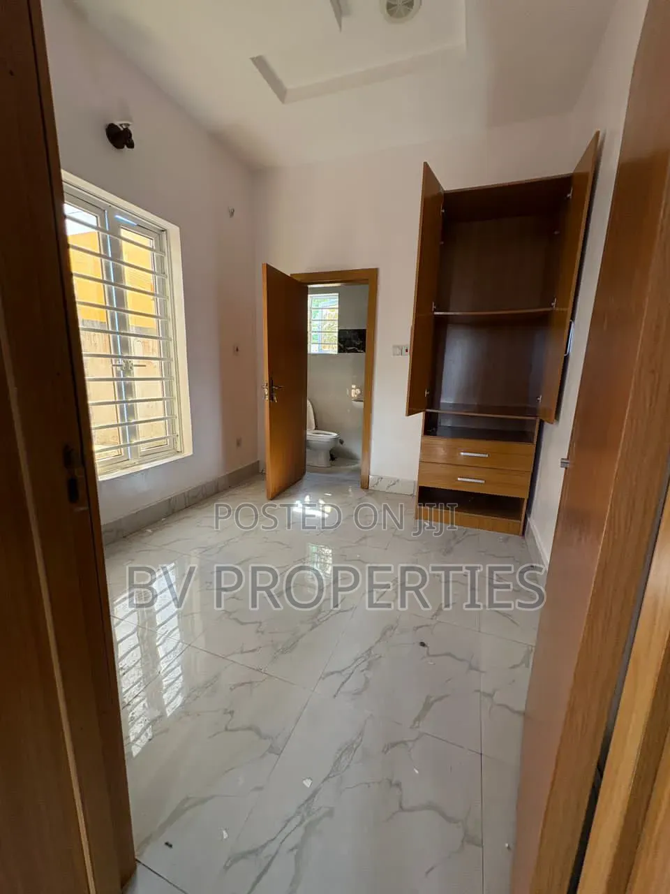Mini Flat in Lekki Phase 2 for rent in Lekki Phase 2
