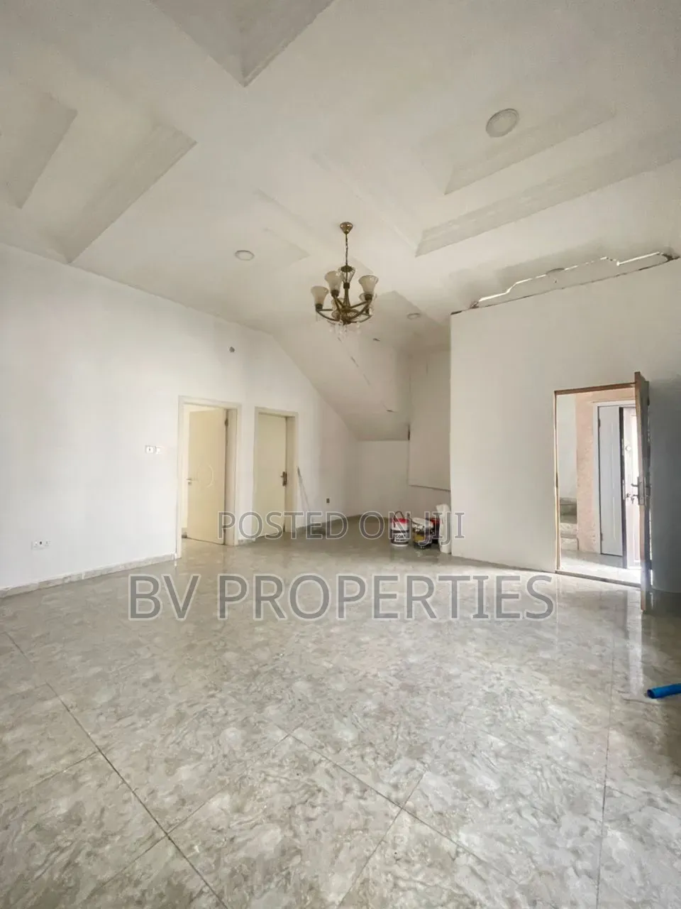 Mini Flat in Van Daniels Estate, Lekki Phase 2 for rent in Lekki Phase 2