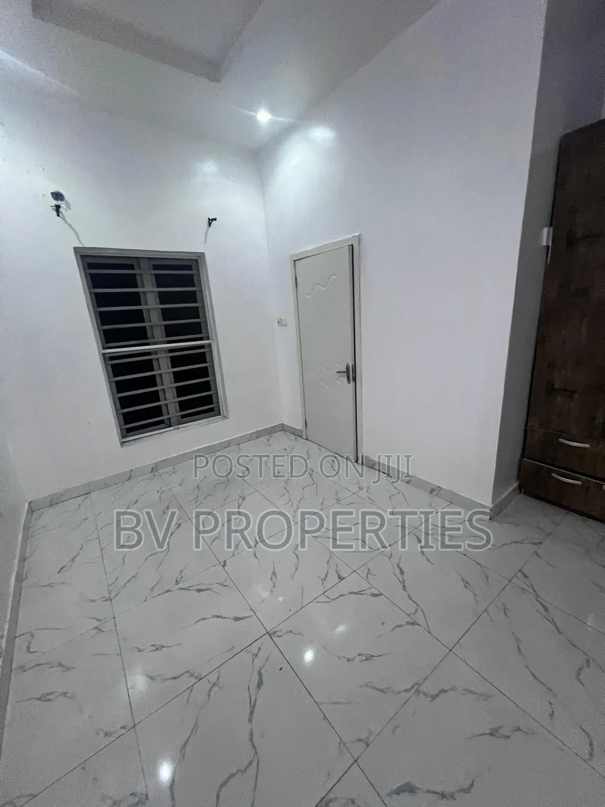 Mini Flat in Roxbury Estate, Ikota for rent in Ikota