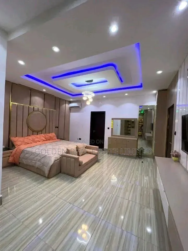 Furnished 6bdrm Duplex in Idu Industrial for sale in Idu Industrial