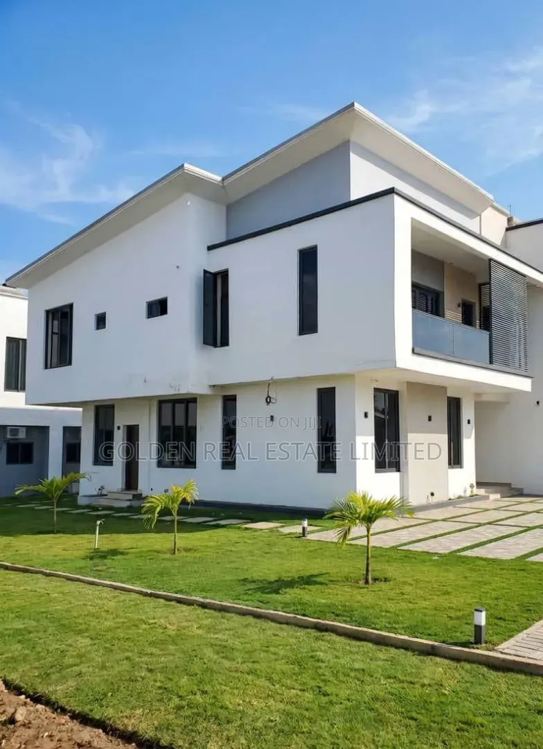 3bdrm Duplex in Idu for sale in Idu