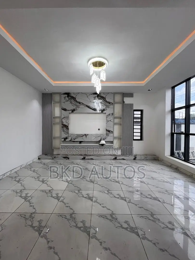 4bdrm Duplex in Ogba for sale in Ogba