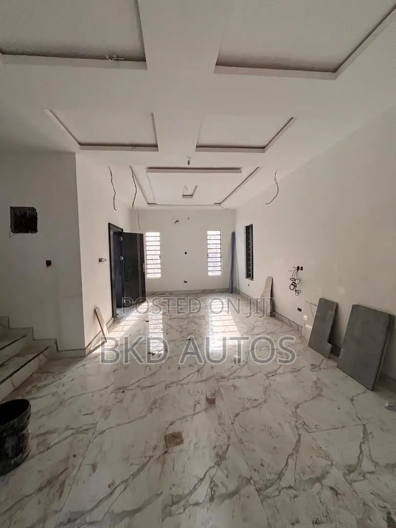 4bdrm Duplex in Magodo for sale in Magodo
