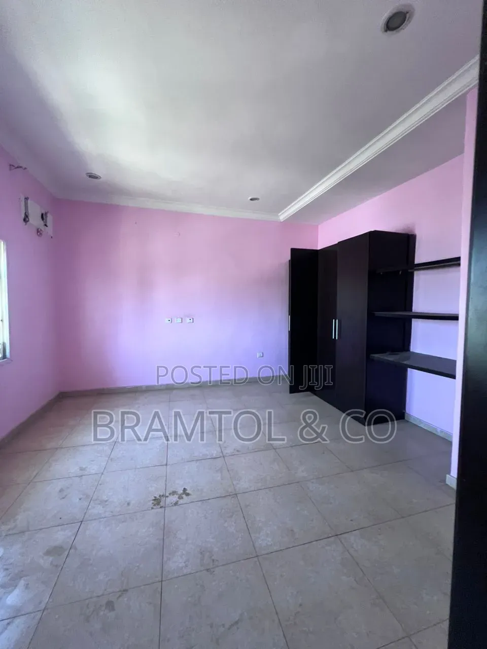 3bdrm Townhouse/Terrace in Idu Industrial for sale in Idu Industrial
