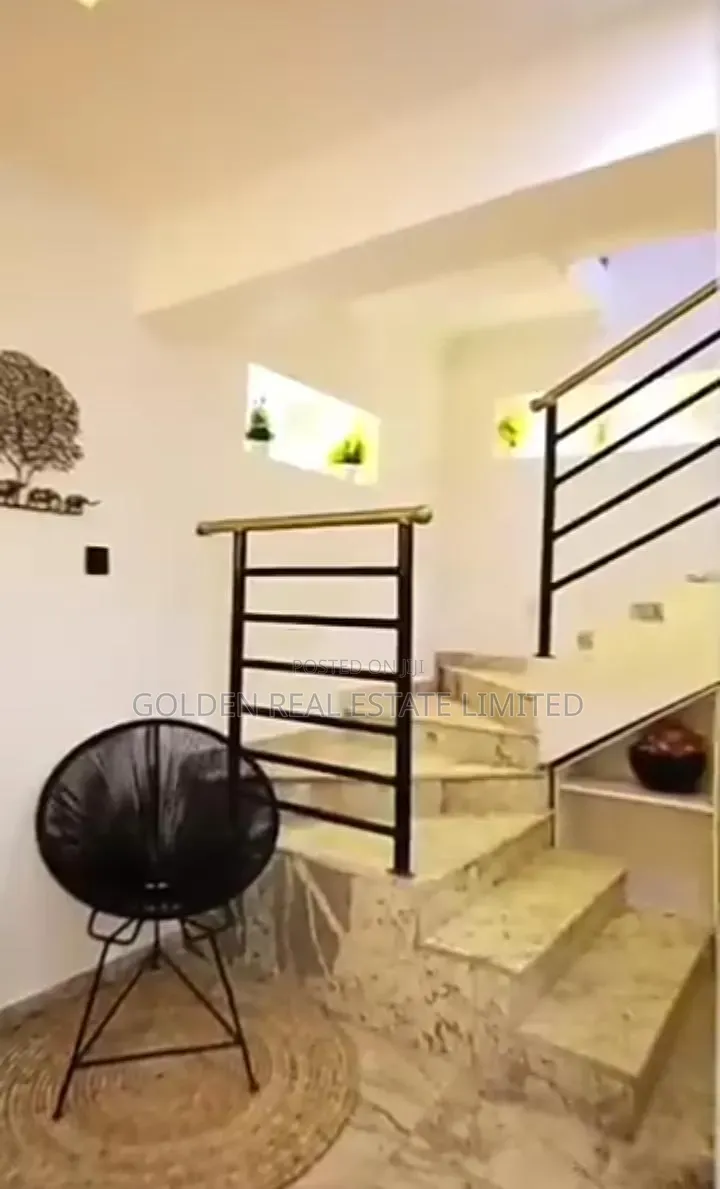 Furnished 3bdrm Townhouse / Terrace in Apo Resettlement for rent in Apo Resettlement