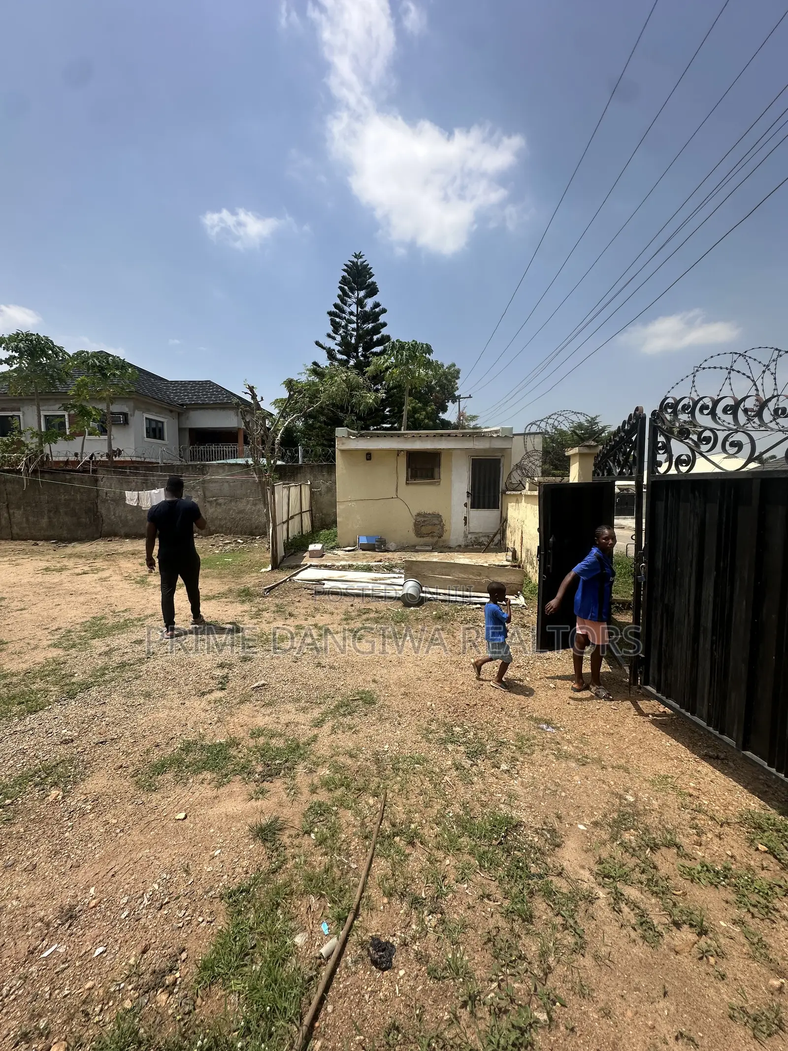 A 1,000 SQM Residential Land at Fha, Hillside Estate Gwarinpa. in Gwarinpa