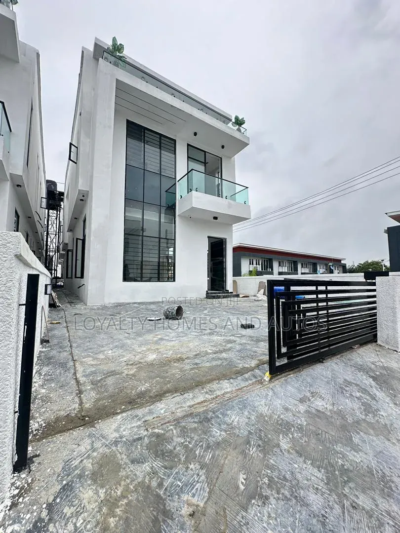 4bdrm Duplex in Abraham Adesanya Estate for sale in Abraham Adesanya Estate