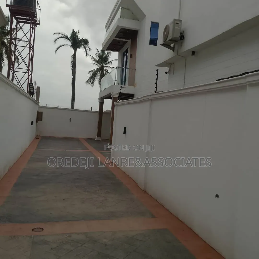 4bdrm Duplex in Alamutu Estate, Fagba for sale in Fagba