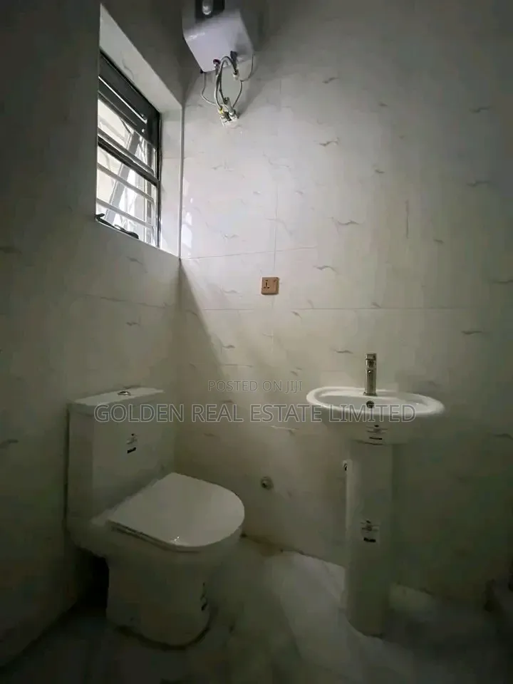 4bdrm Duplex in Lekki Phase 1 for sale in Lekki Phase 1