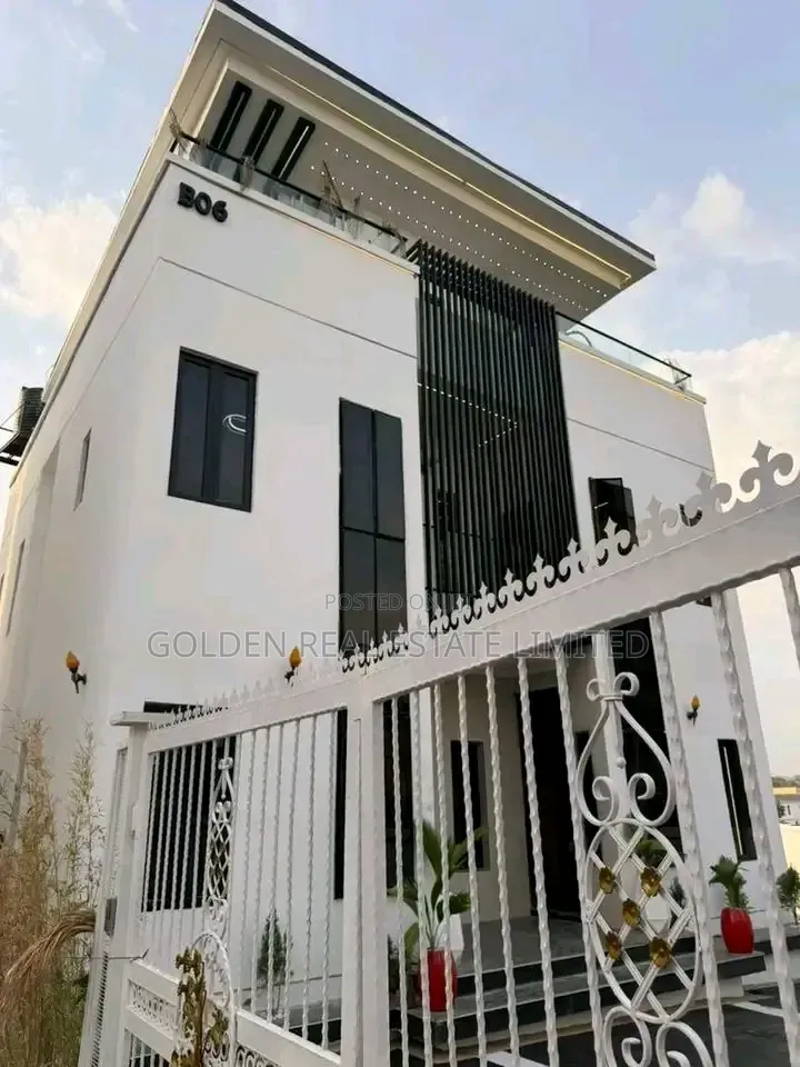 5bdrm Duplex in Guzape District for sale in Guzape District