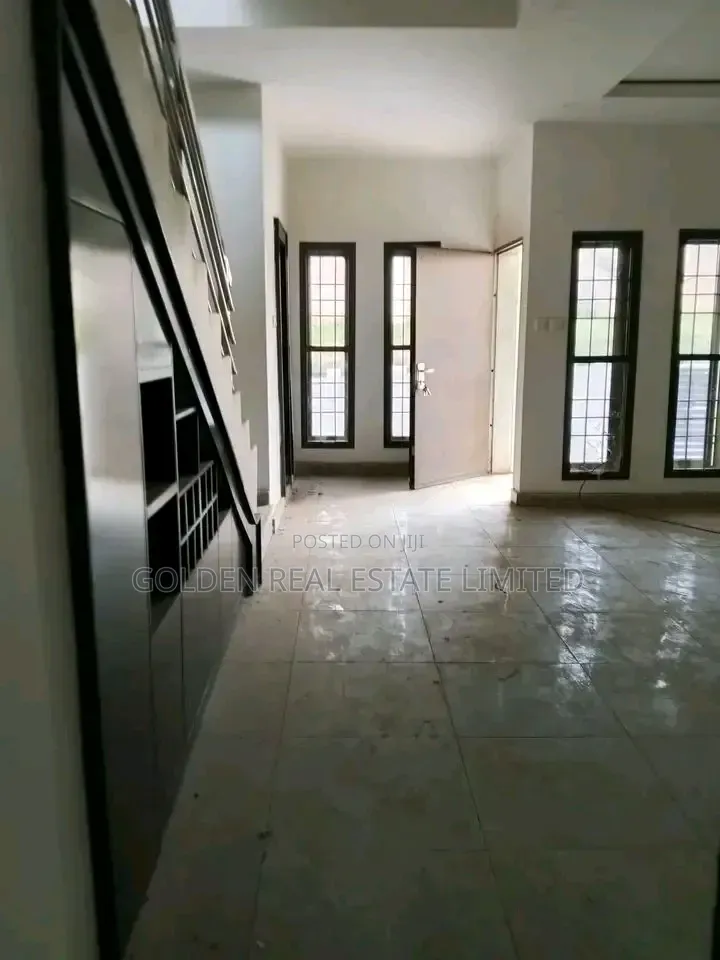 4bdrm Duplex in Guzape District for sale in Guzape District