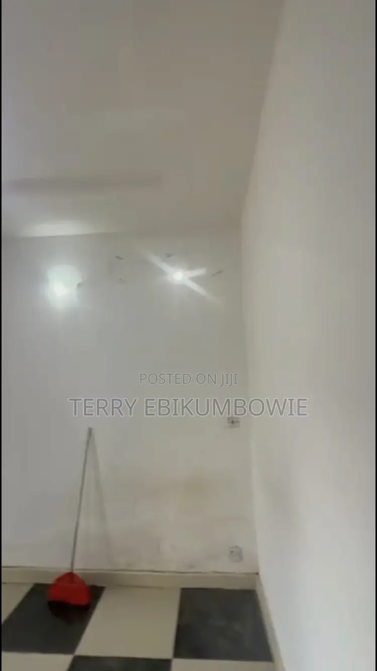 Studio Apartment in Apo Resettlement for rent in Apo Resettlement