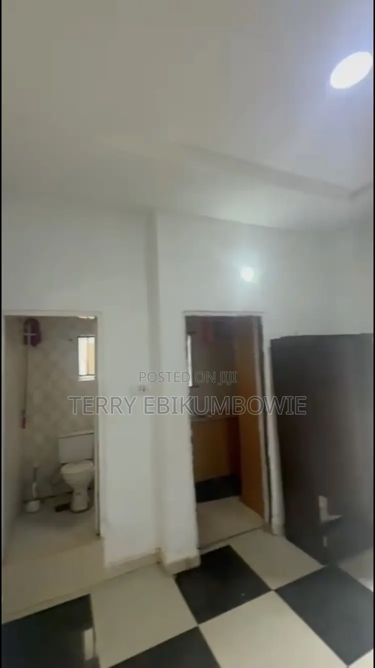 Studio Apartment in Apo Resettlement for rent in Apo Resettlement
