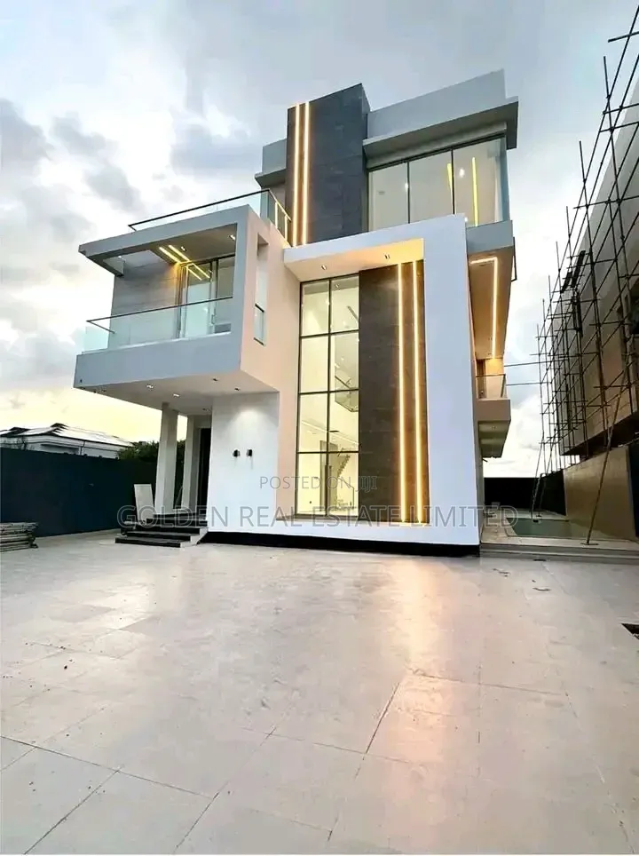 5bdrm Duplex in Ikoyi S.W for sale in Ikoyi S.W