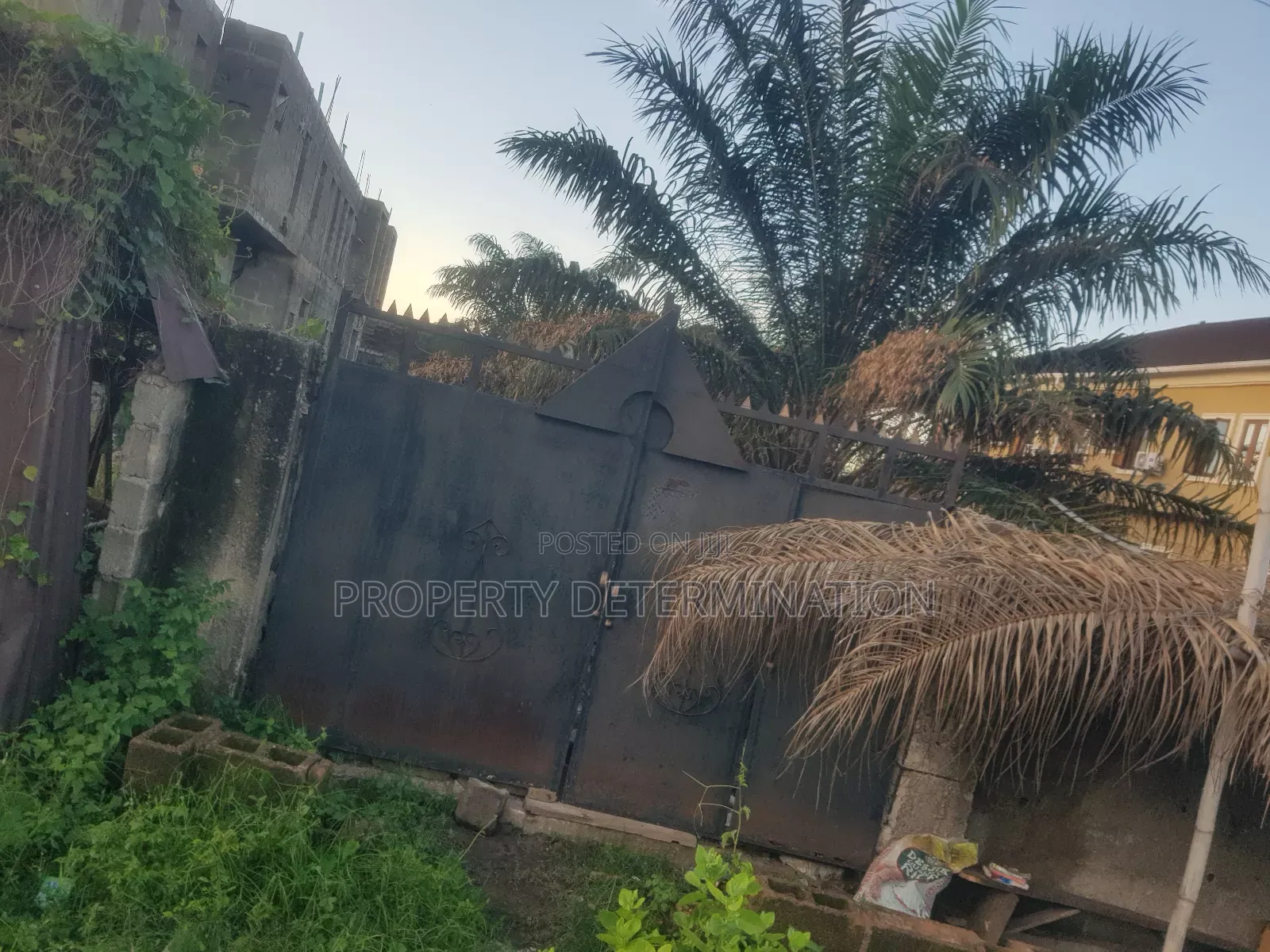 Half Plot of Land for Sale in Magodo in Magodo Isheri