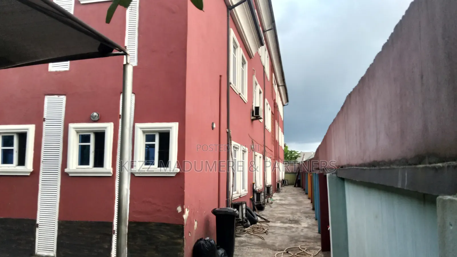 For Sale: Functional School, Sars Road , Port Harcourt in Rumuahalu