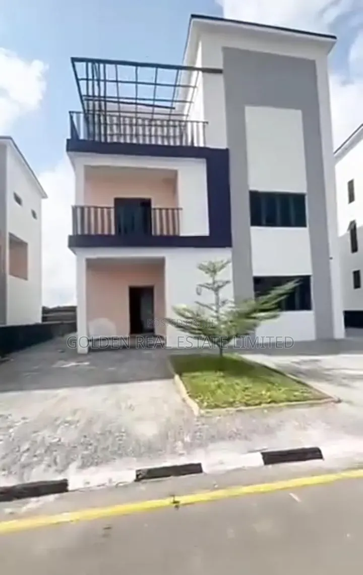 5bdrm Duplex in Lokogoma for sale in Lokogoma