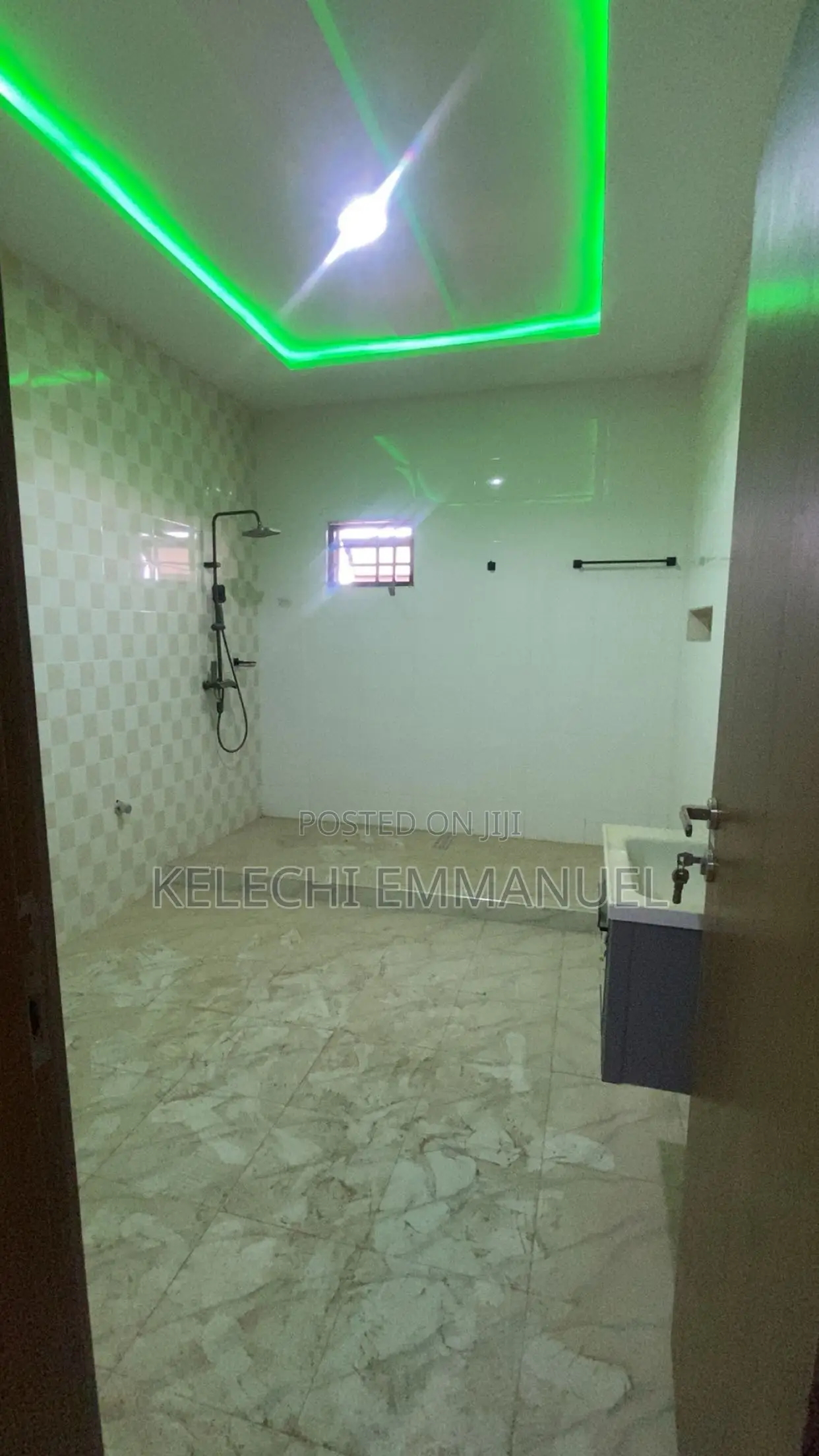 5bdrm Duplex in Gwarimpa, Gwarinpa for sale in Gwarinpa