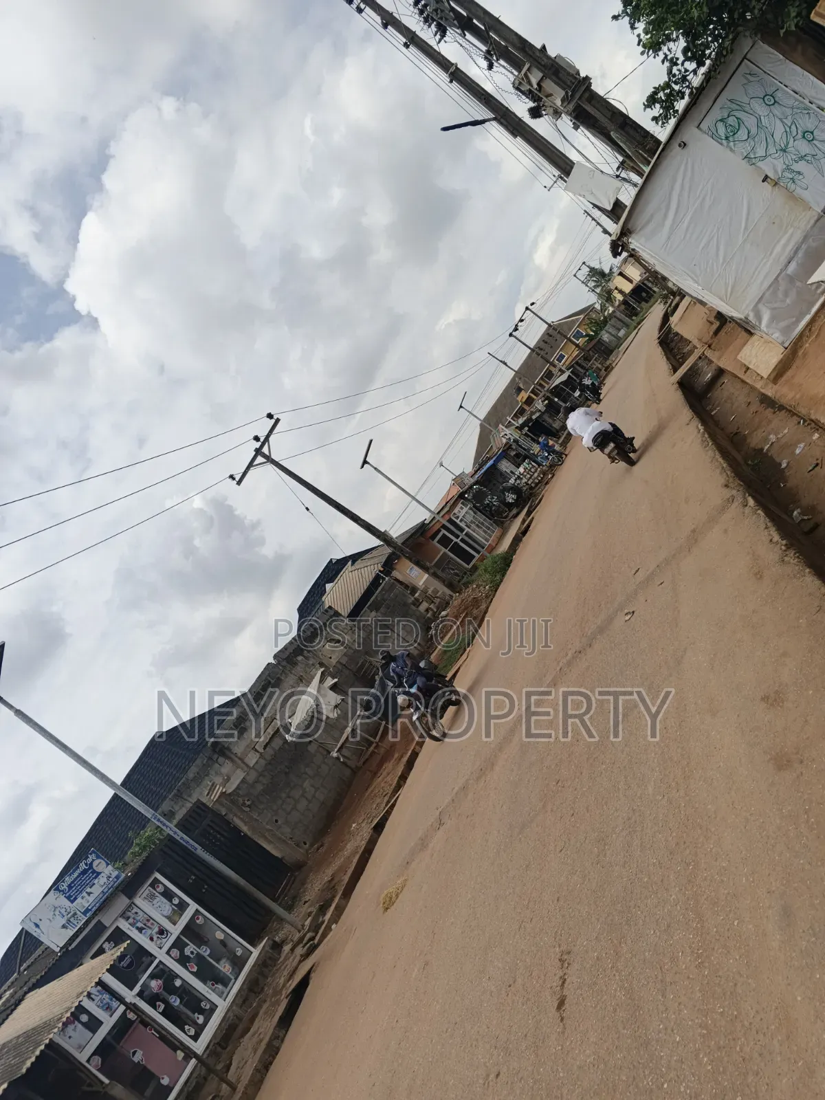 Family Deed Ogunlewe Road in Igbogbo