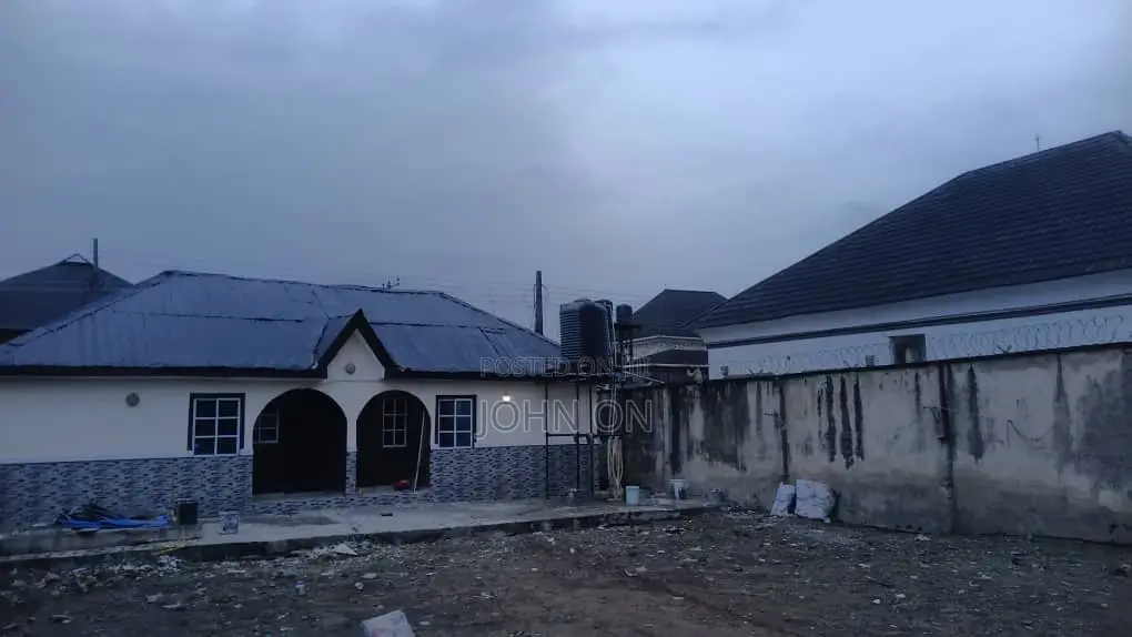 Mini Flat in Fagbile Estate, Ijegun for rent in Ijegun