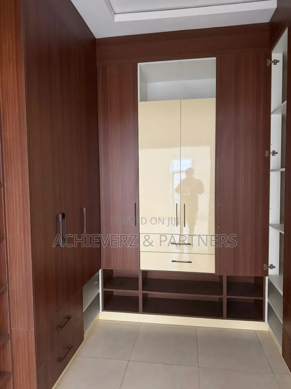 5bdrm Duplex in Guzape District for rent in Guzape District