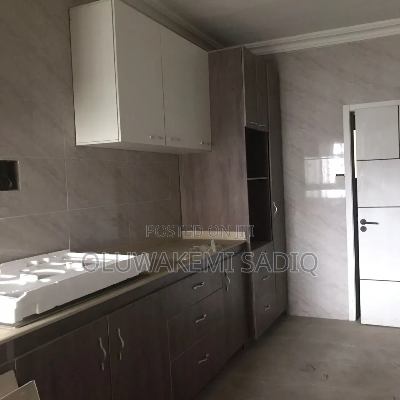 6bdrm Townhouse/Terrace in Shonibare Estate for sale in Shonibare Estate