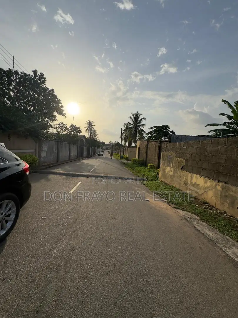 1300 SQM of Mixed Use Land for Sale at Bibilari Bashorun Ibadan in Basorun