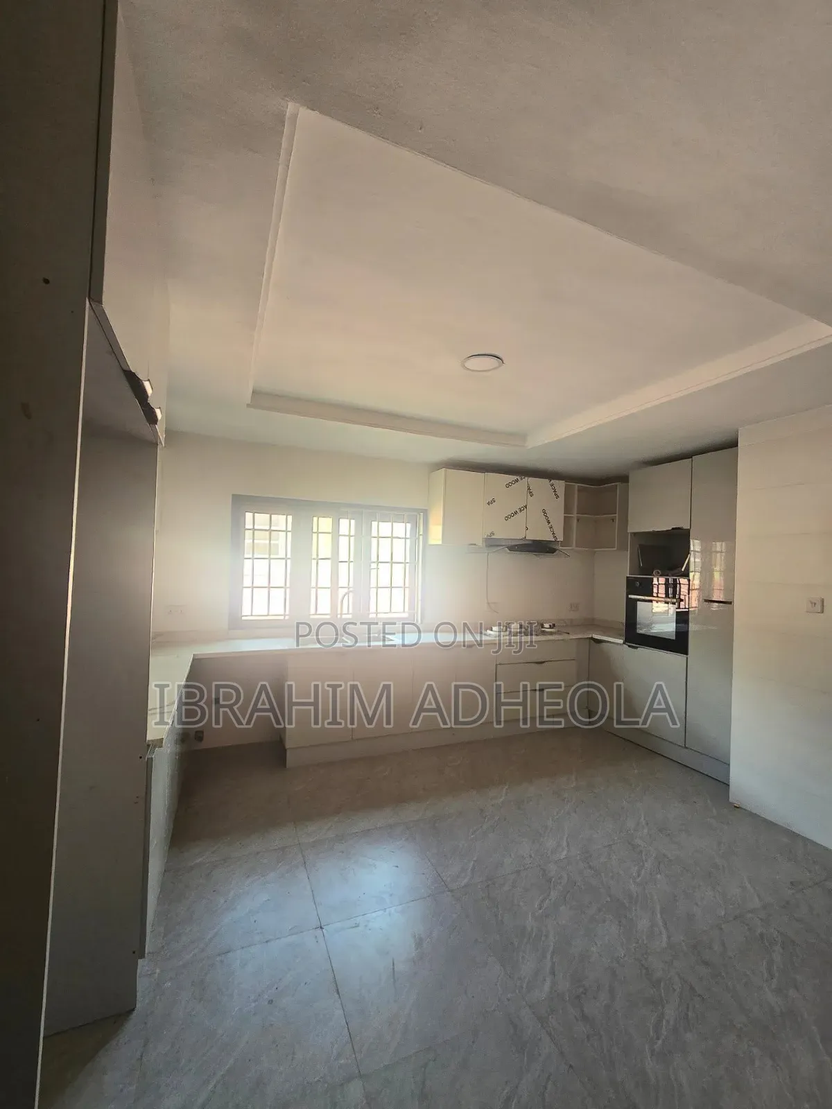 3bdrm Block of Flats in Secured Estate for sale in LSDPC Maryland Estate