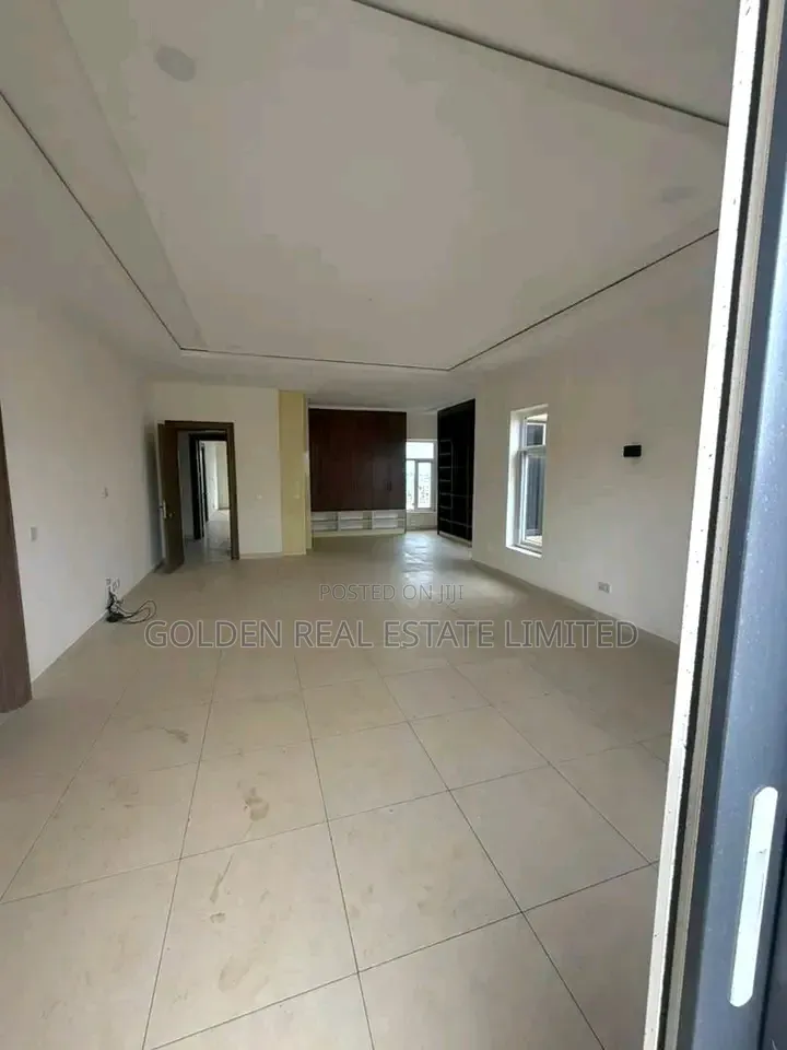 4bdrm Duplex in Utako for rent in Utako