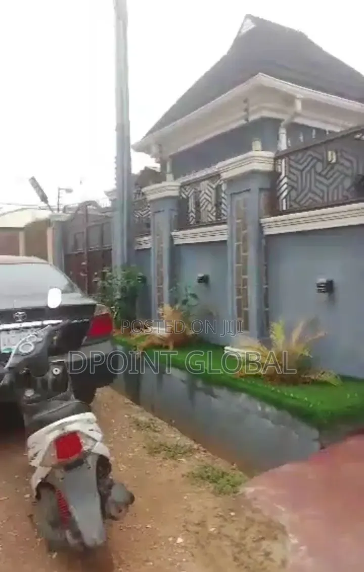 6bdrm Duplex in In Estate, Igando / Ikotun/Igando for sale in Igando / Ikotun/Igando