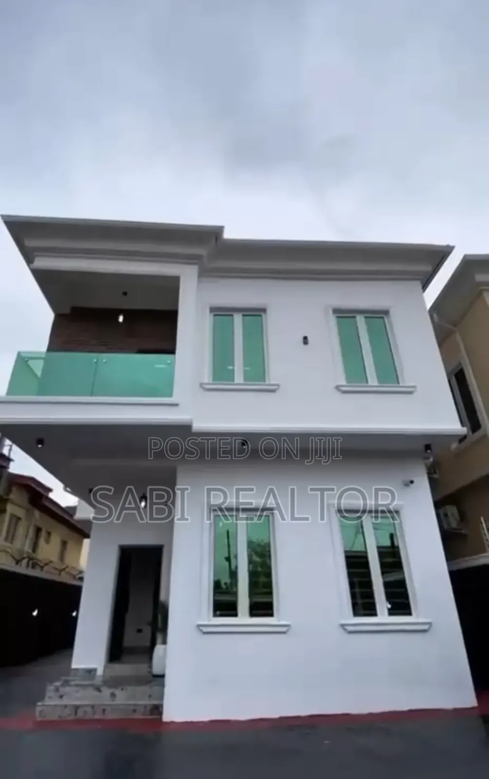 Furnished 5bdrm Duplex in Omole Phase 1 for sale in Omole Phase 1