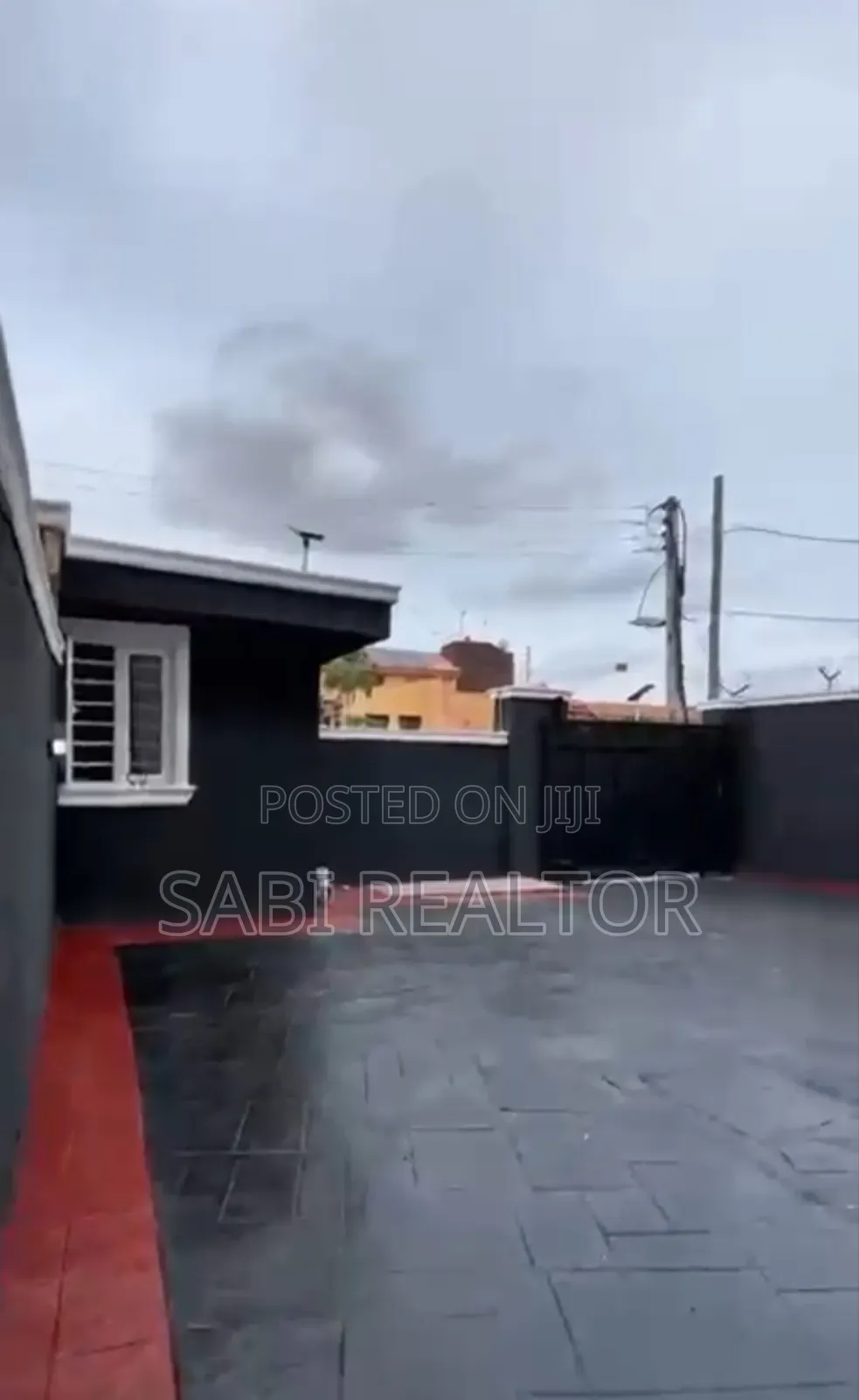 Furnished 5bdrm Duplex in Omole Phase 1 for sale in Omole Phase 1